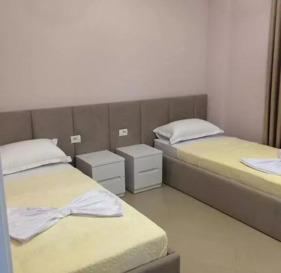 Merkaj Hotel Berat