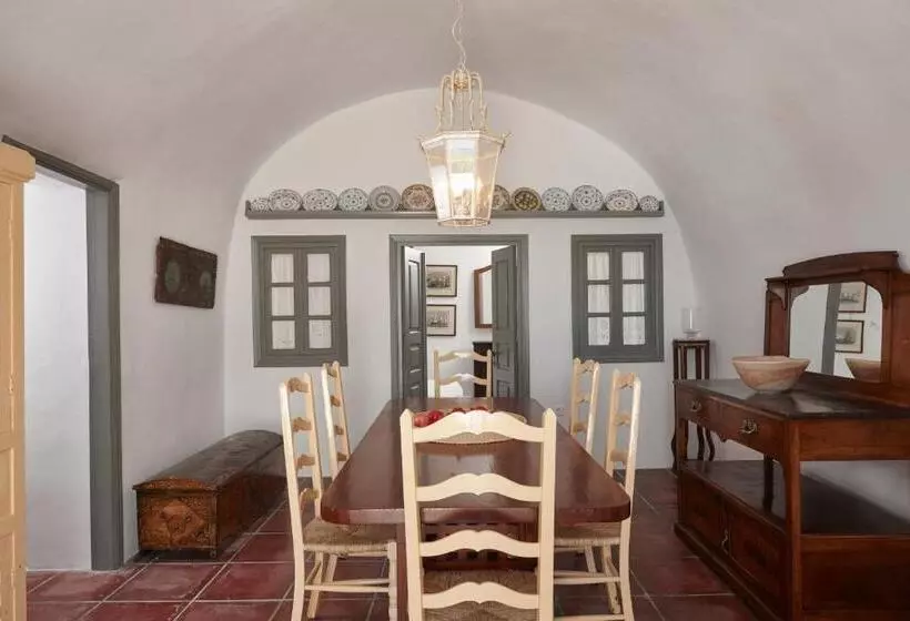 Nautilus Villa