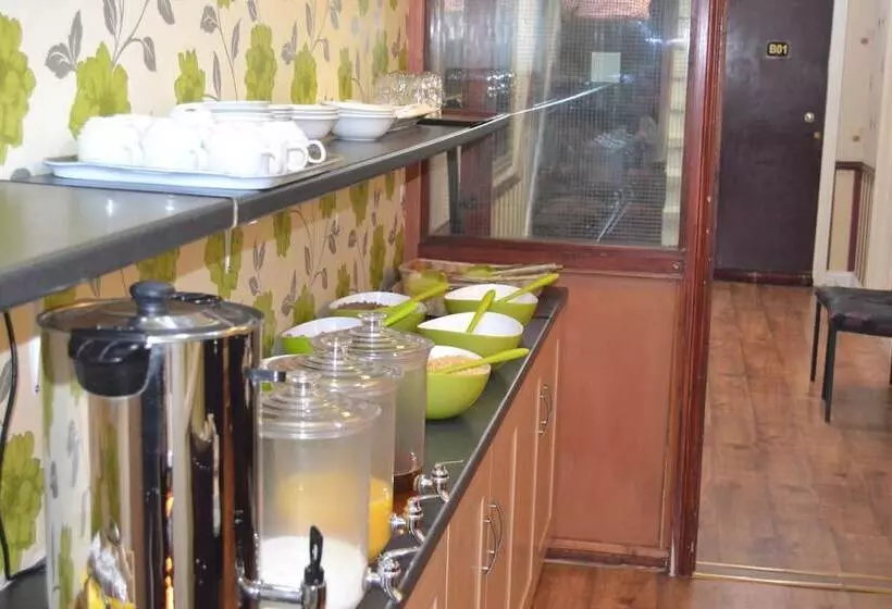 ホテル Hyde Park Court