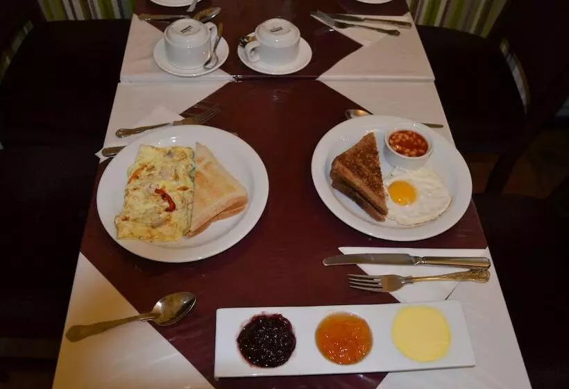 ホテル Hyde Park Court