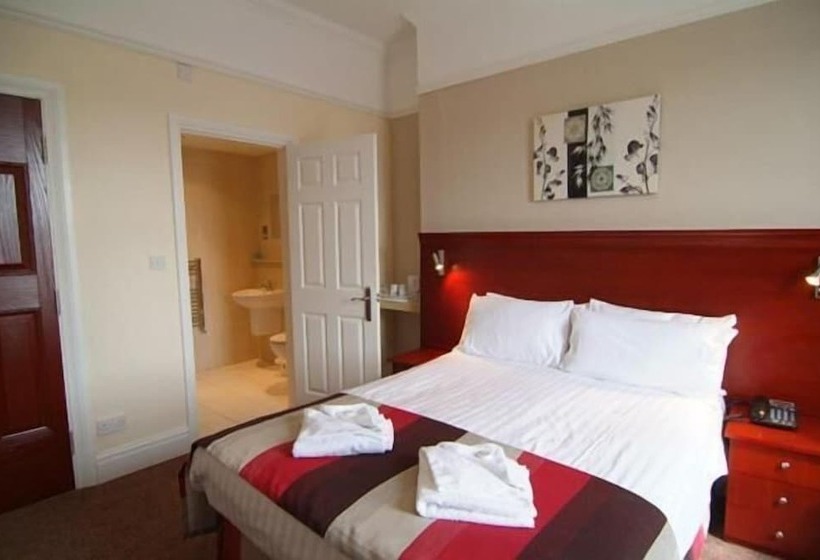 בית מלון כפרי Kensington