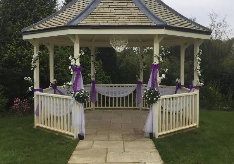 בית מלון כפרי Leeford Place