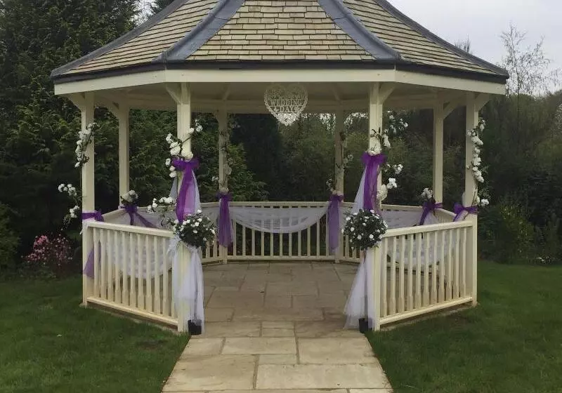 בית מלון כפרי Leeford Place