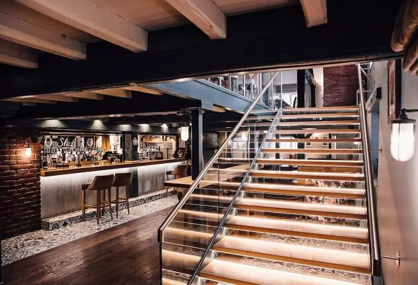 Manor House Hotel & Spa, Alsager