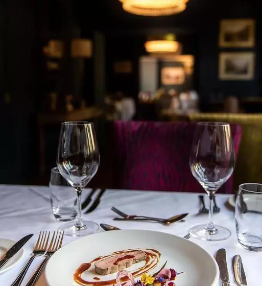 فندق ريفى The Parsonage Hotel & Spa