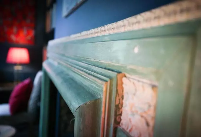 Отель The Parisi