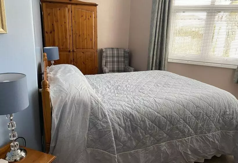 Отель The Belmont