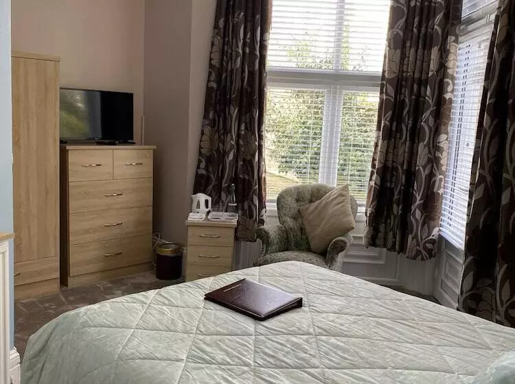 Отель The Belmont