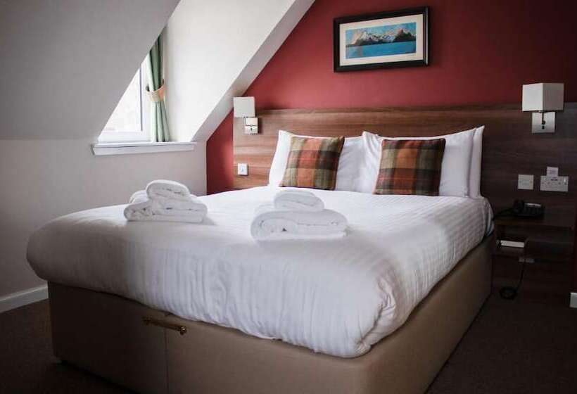 Hotel The Portree