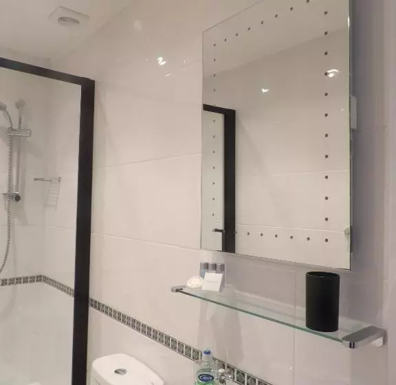 ホテル The Towers