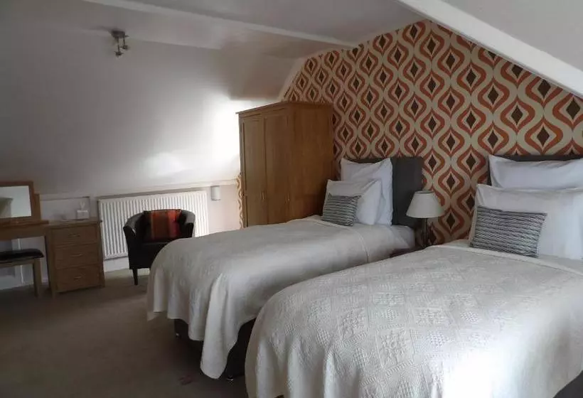 ホテル The Towers