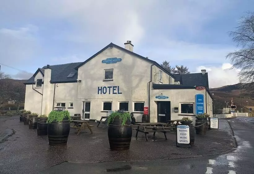 Strathcarron Hotel