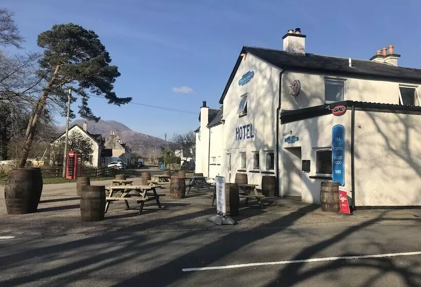 Strathcarron Hotel