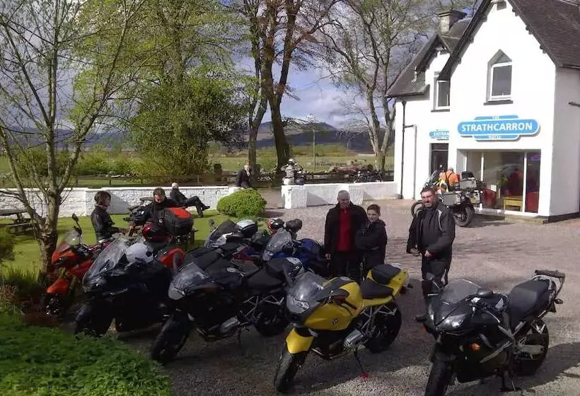 Strathcarron Hotel