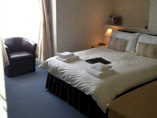 ホテル The Waverley Guest House