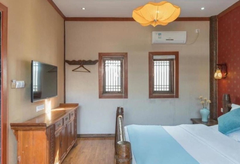 Cămin Floral Hotel · He Lu Ju Lijiang