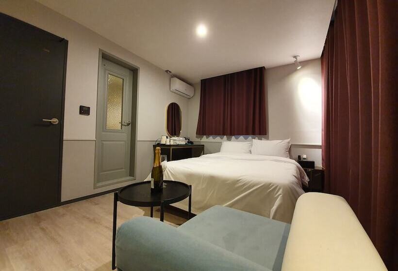 Browndot Hotel Songtan