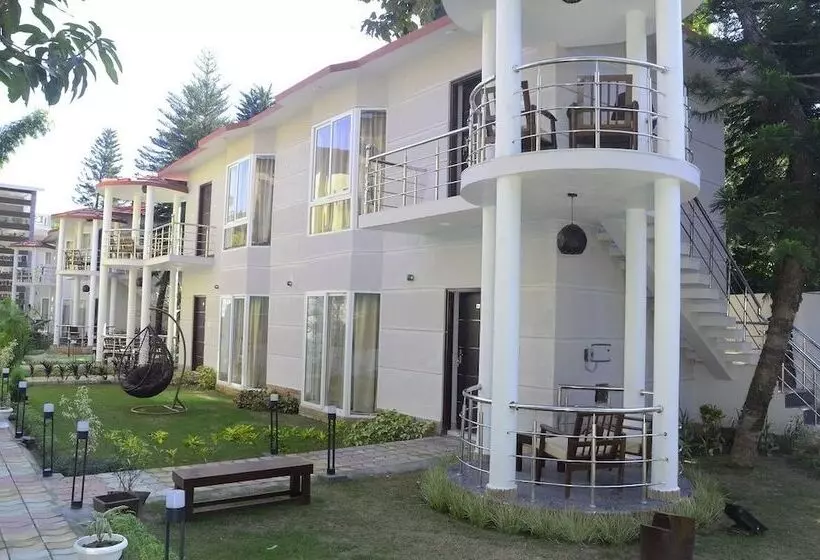 Hotel Corbett Treff