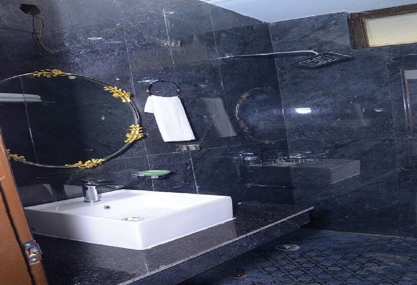 酒店 Corbett Treff