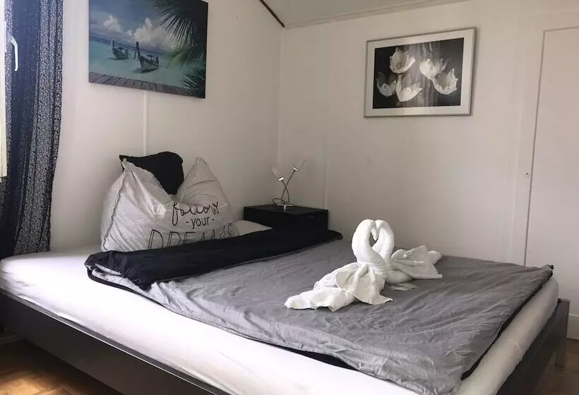 پانسیون Fai S Guesthouse