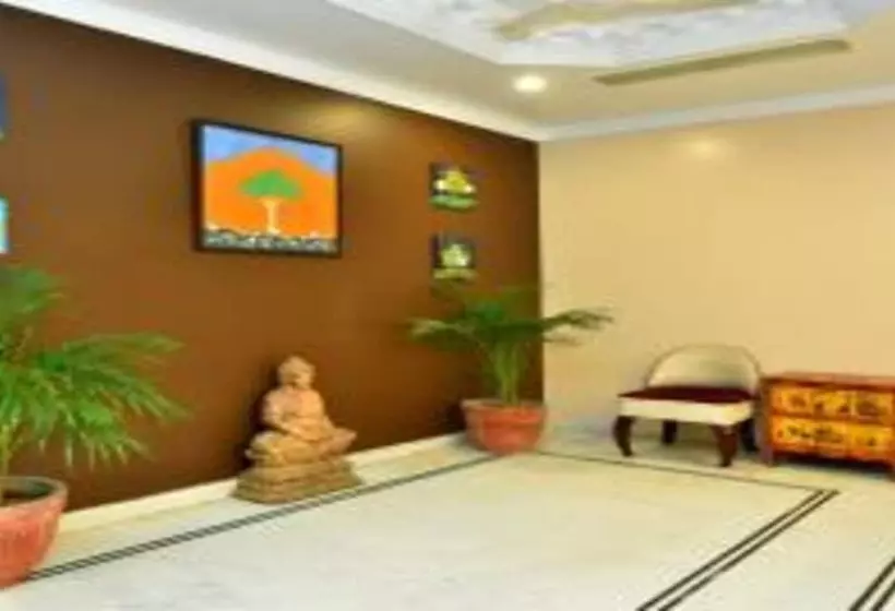 Pink Elephant Haveli   Hostel