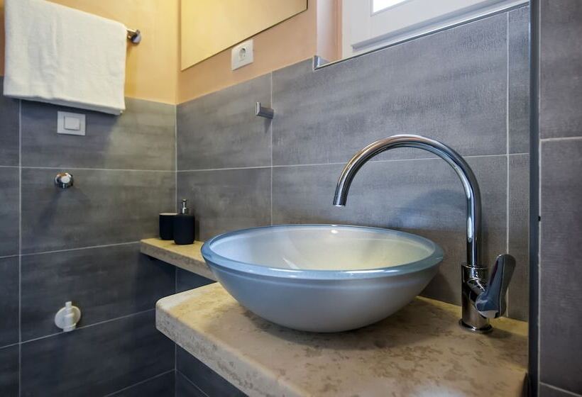 Apartment And Studio Ca’ 3 Vie