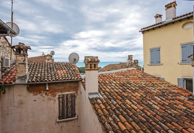 Apartment And Studio Ca’ 3 Vie