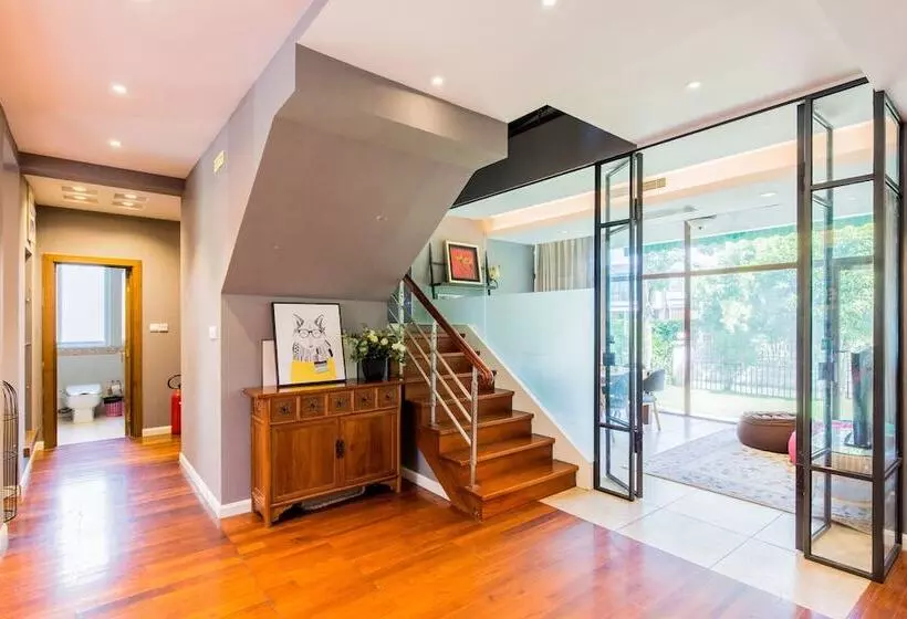 Carnival Villa With 5 Brs