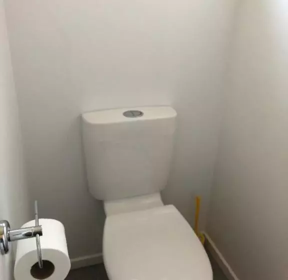 Cowes Holiday Haven   Property 1