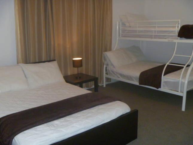 Cowes Holiday Haven   Property 1