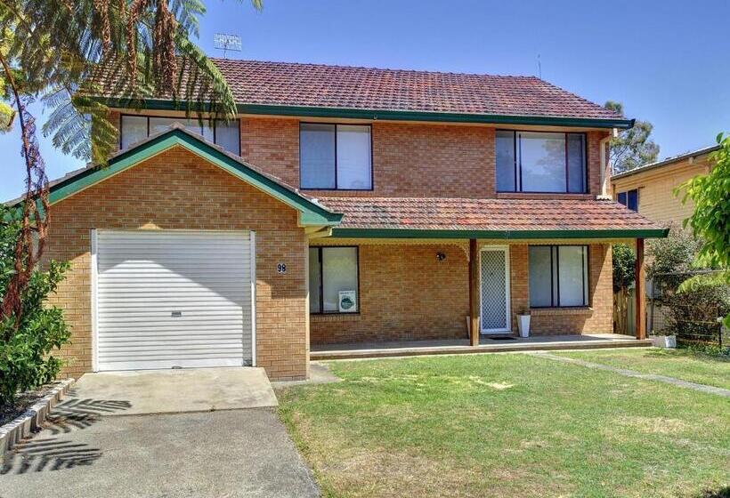 Eden By The Bay 98 Sandy Point Road