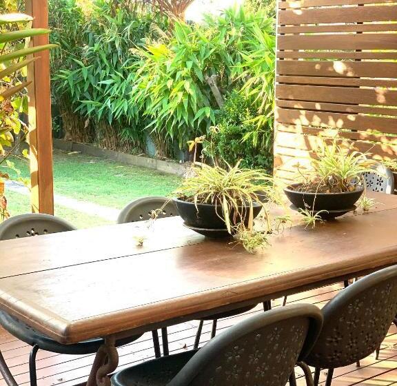 Eden By The Bay 98 Sandy Point Road