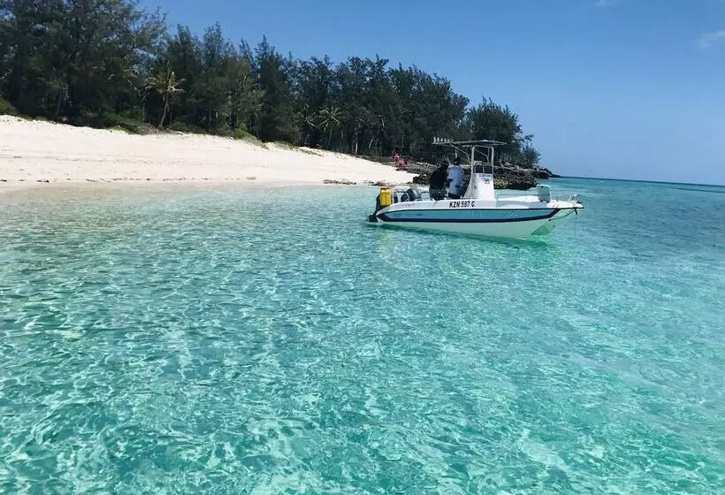 ホテル Eden Bay Eco Lodge