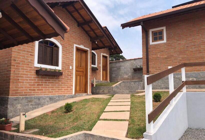 هتل Pousada Recanto Do Aeroporto