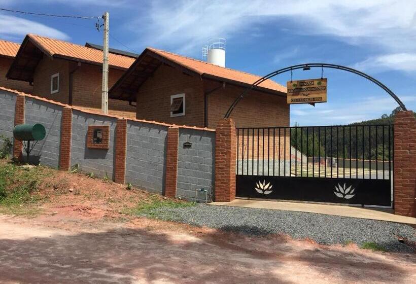 هتل Pousada Recanto Do Aeroporto