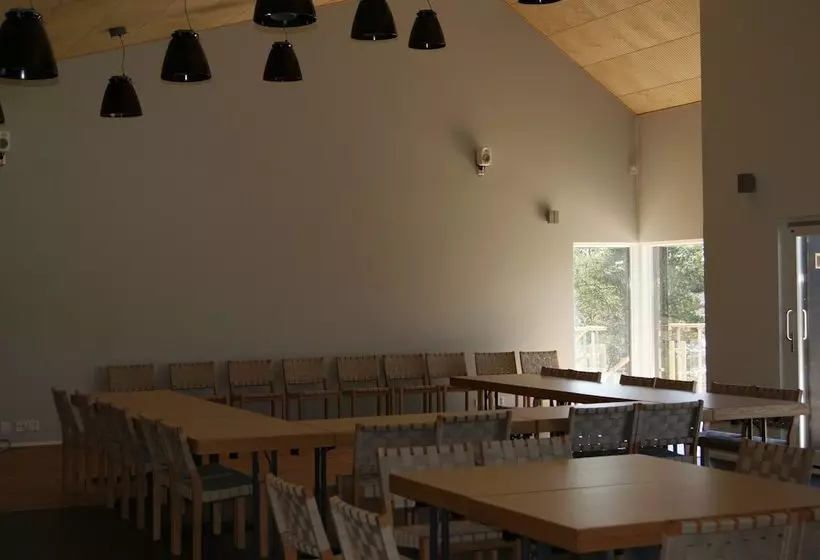Hyvinvointi Ja Elämyskeskus Helmiranta