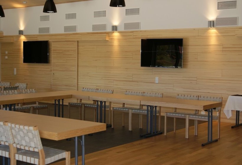 Hyvinvointi Ja Elämyskeskus Helmiranta