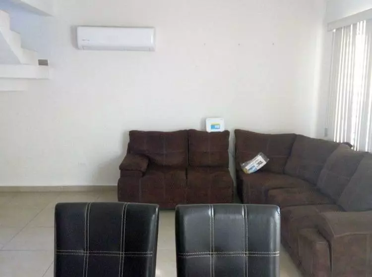 Majatalo Casa Completa Dreams Lagoons Apodaca