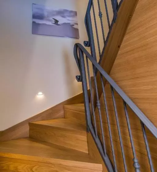 پانسیون Jr Luxury Guesthouse2