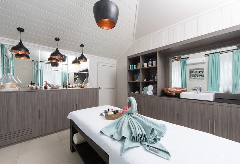 پانسیون Waterfoot House