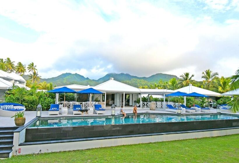 پانسیون Waterfoot House