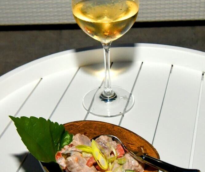 پانسیون Waterfoot House