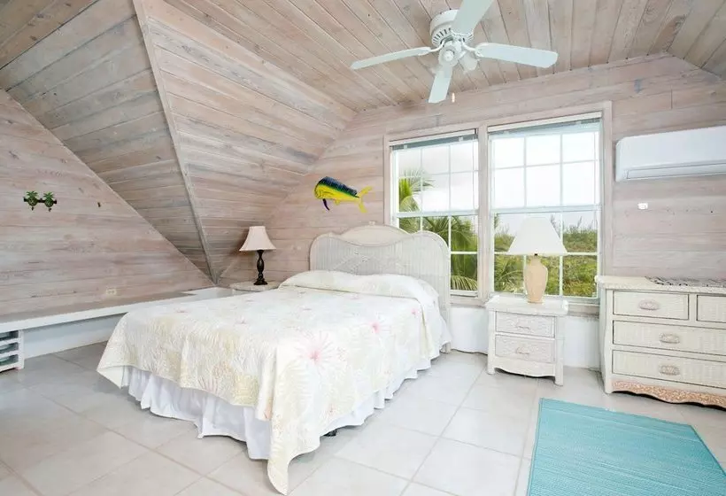 Rocks Retreat