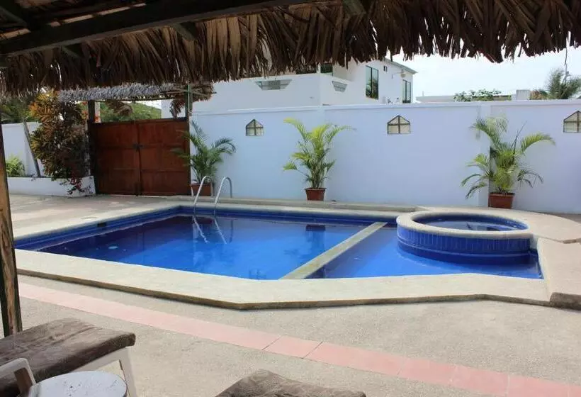 Aamiaismajoitus (B&B) Casa Aventura