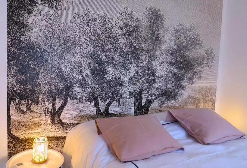 Aamiaismajoitus (B&B) Maison D Hotes La Bignone
