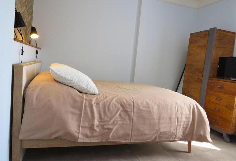 住宿加早餐  Maison D Hotes La Bignone