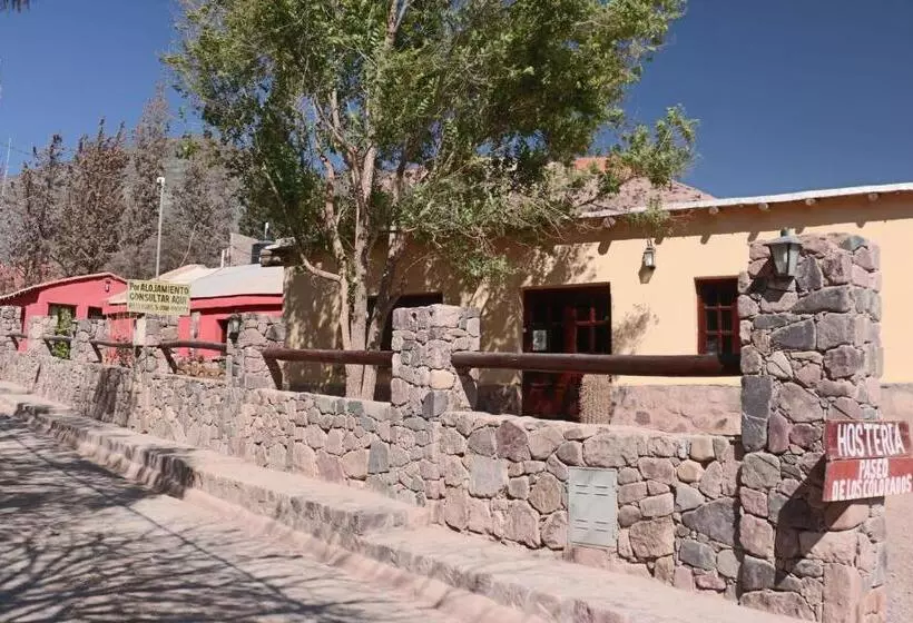 Hostal Paseo De Los Colorados