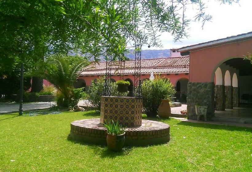 Herberg Posada Del Poeta