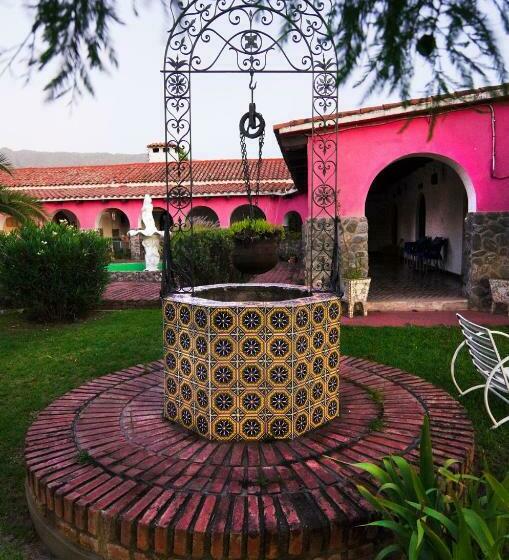 Herberg Posada Del Poeta