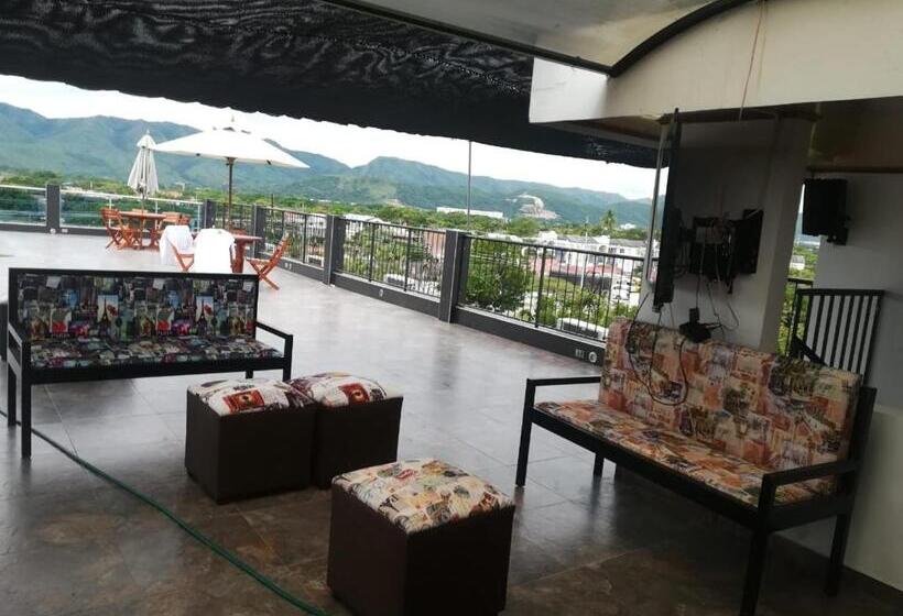 Отель Boutique Martin's